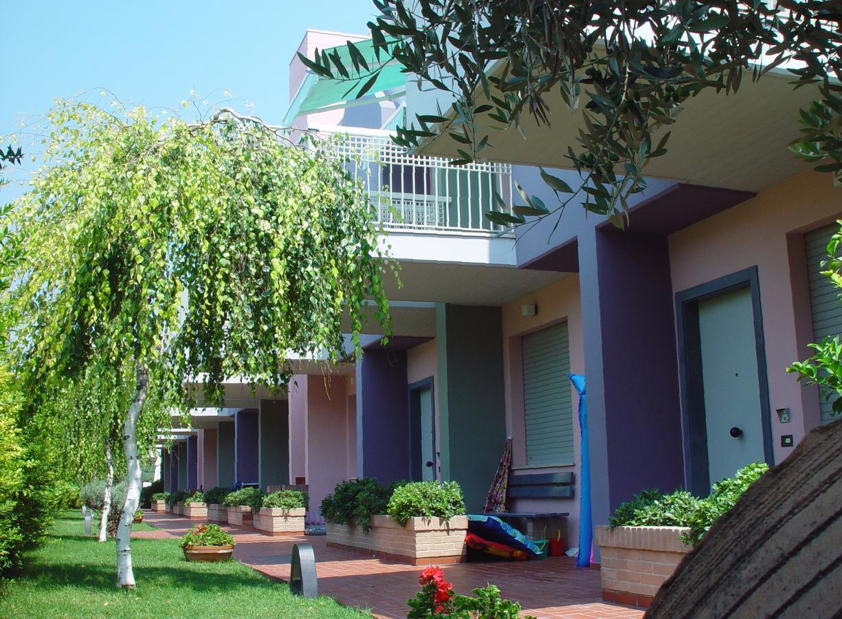 Residence Mediterraneo San Benedetto del Tronto Exterior photo